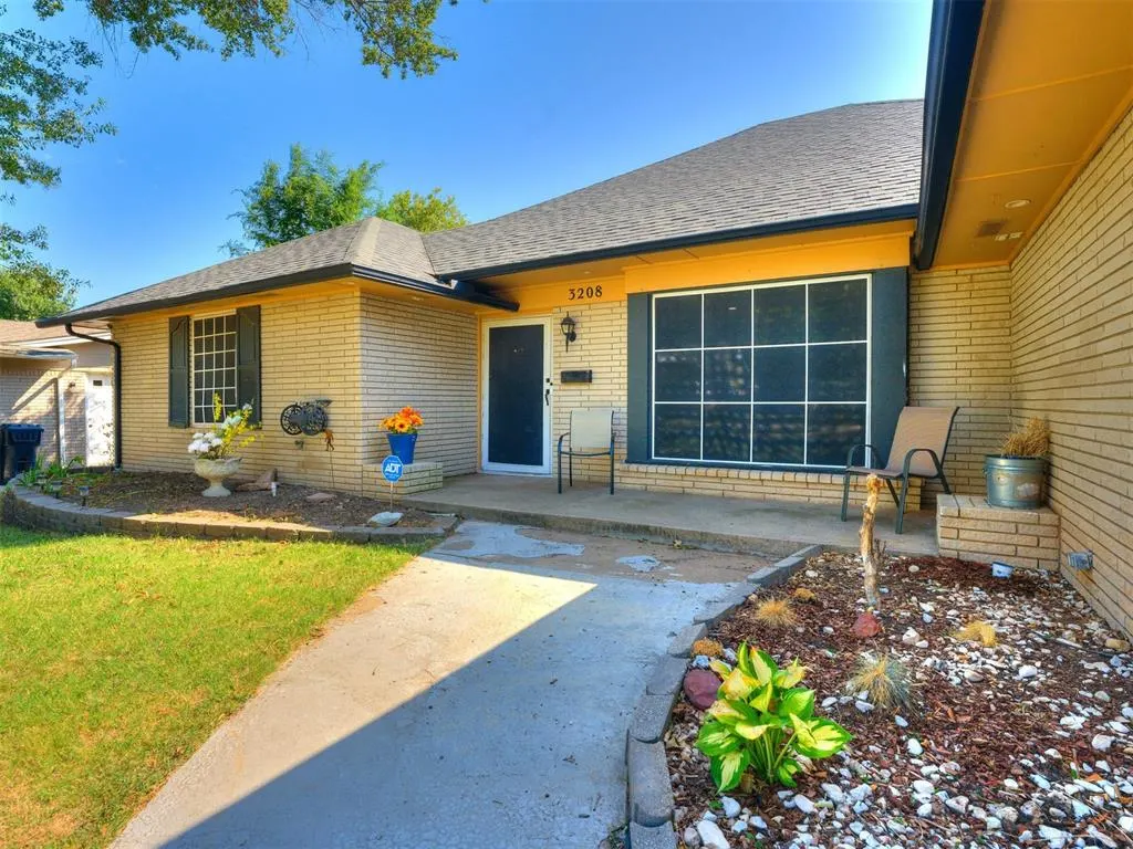 Photo 38 — 3208 NW 54th Street, Oklahoma City, OK 73112