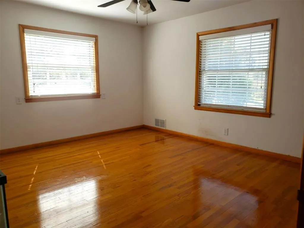 Photo 32 — 304 Country Club Drive, Holdenville, OK 74848