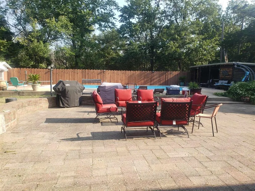 Photo 37 — 304 Country Club Drive, Holdenville, OK 74848