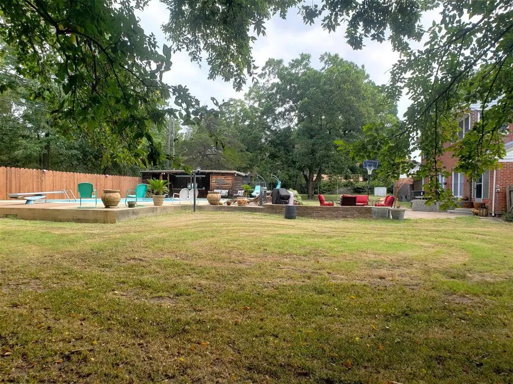 Photo 43 — 304 Country Club Drive, Holdenville, OK 74848