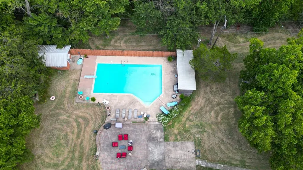 Photo 48 — 304 Country Club Drive, Holdenville, OK 74848