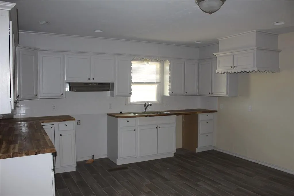 Photo 3 — 341559 E Highway 105 Highway, Tryon, OK 74875