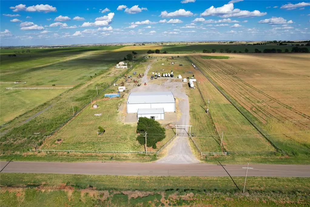 Photo 3 — 11566 N 1970 Road, Elk City, OK 73644
