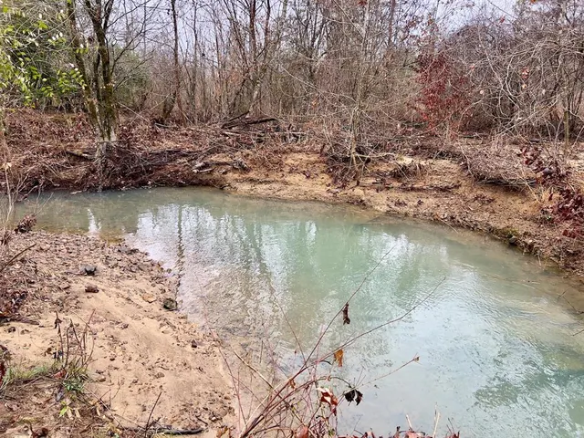 Photo 4 — 40 Zafra Road, Smithville, OK 74957