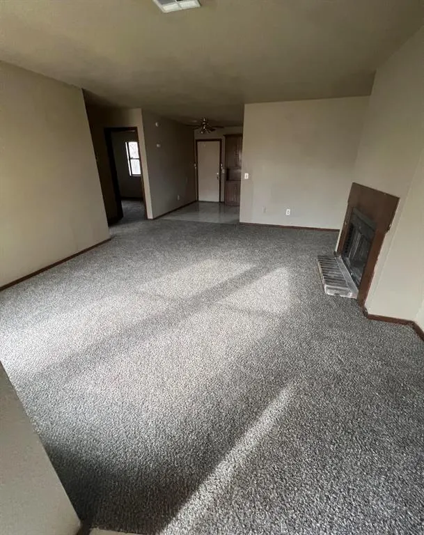 Photo 2 — 609 NW 109th Street, Oklahoma City, OK 73114