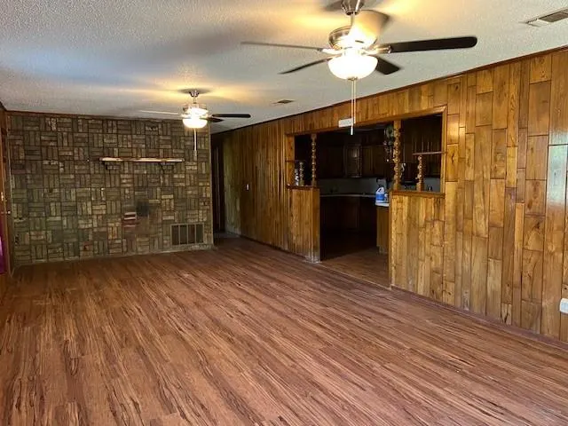 Photo 5 — 2015 Rodeo Road, Broken Bow, OK 74728
