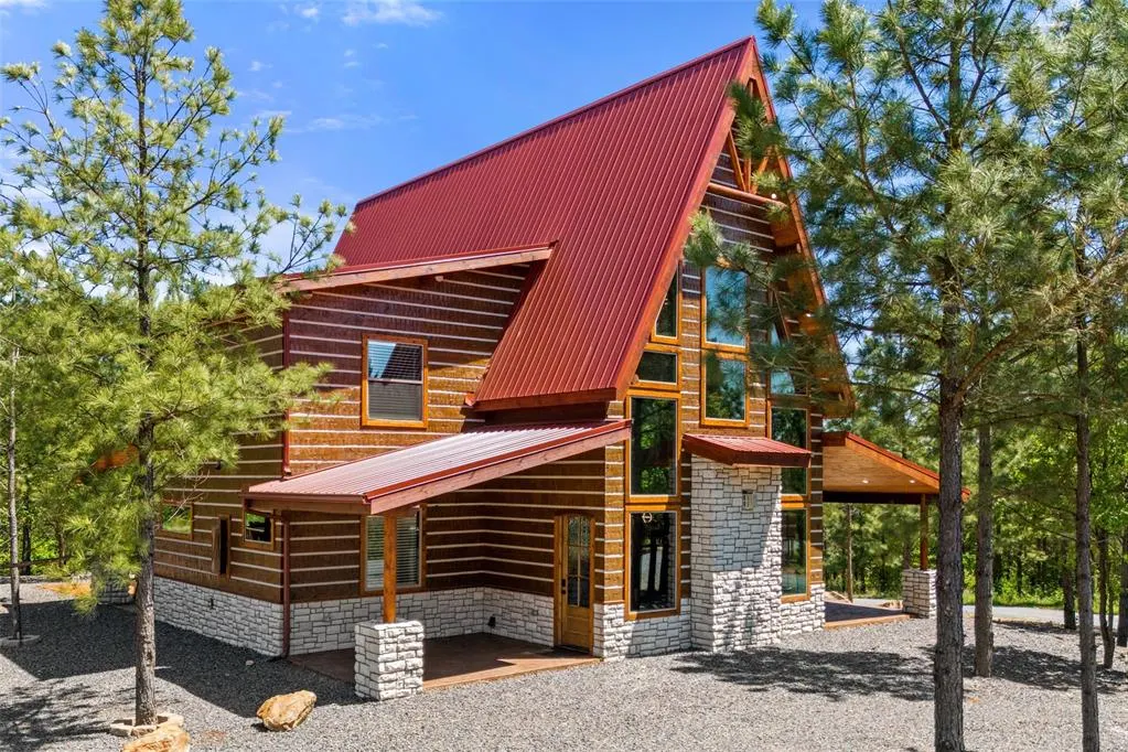 Photo 2 — 154 Morning Pines Trail, Broken Bow, OK 74728