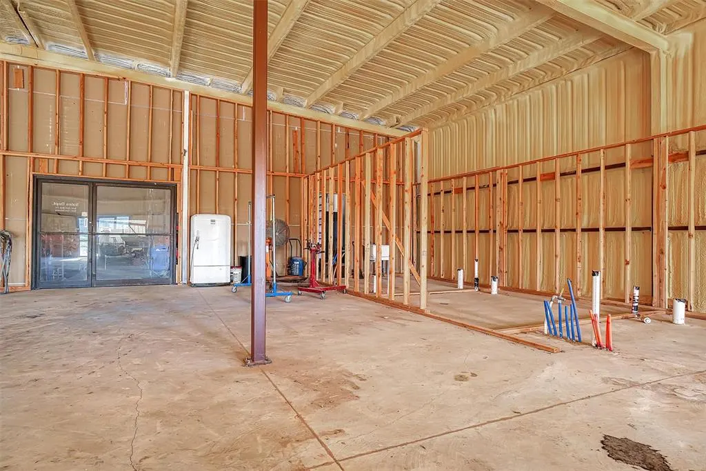 Photo 8 — 1707 N Glenn English Street, Cordell, OK 73632