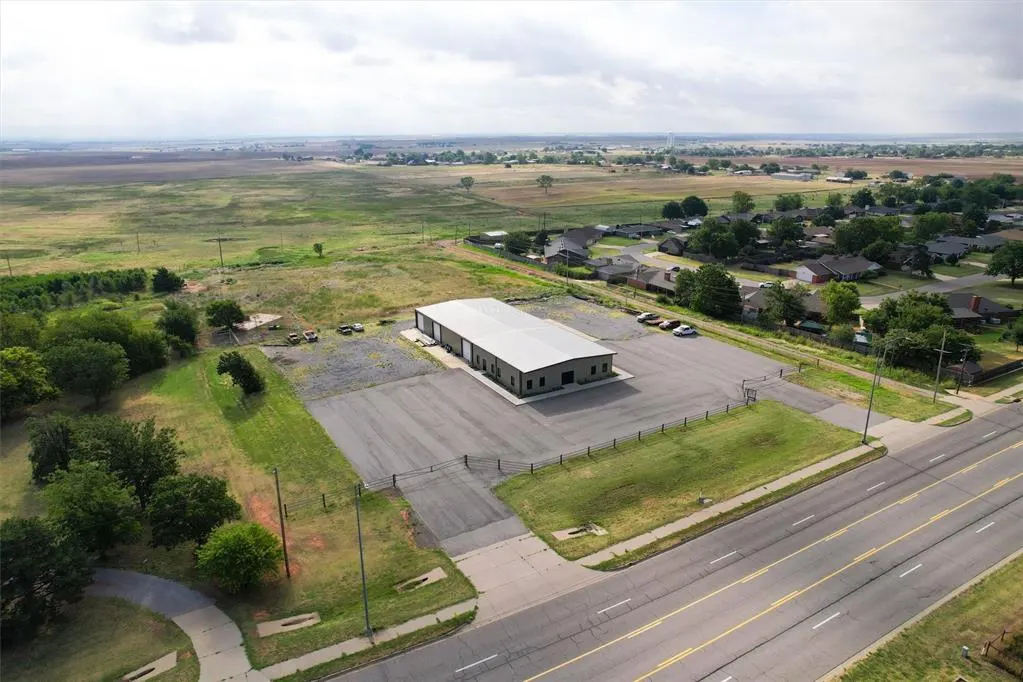 Photo 22 — 1707 N Glenn English Street, Cordell, OK 73632