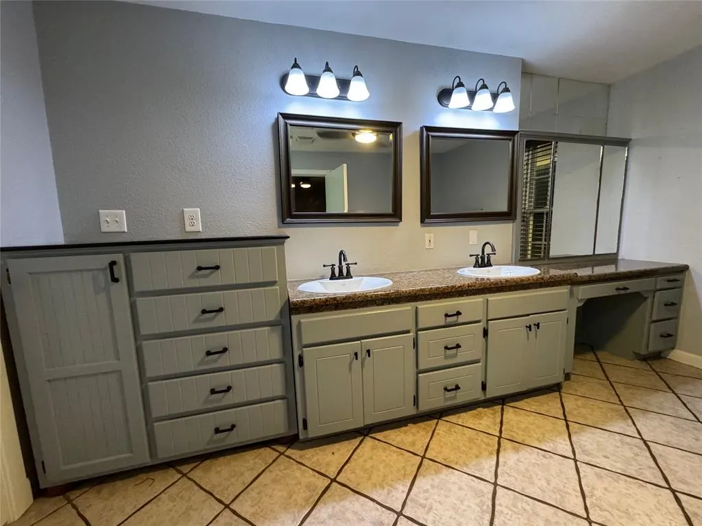 Photo 42 — 12437 NS 3530 Road, Seminole, OK 74868