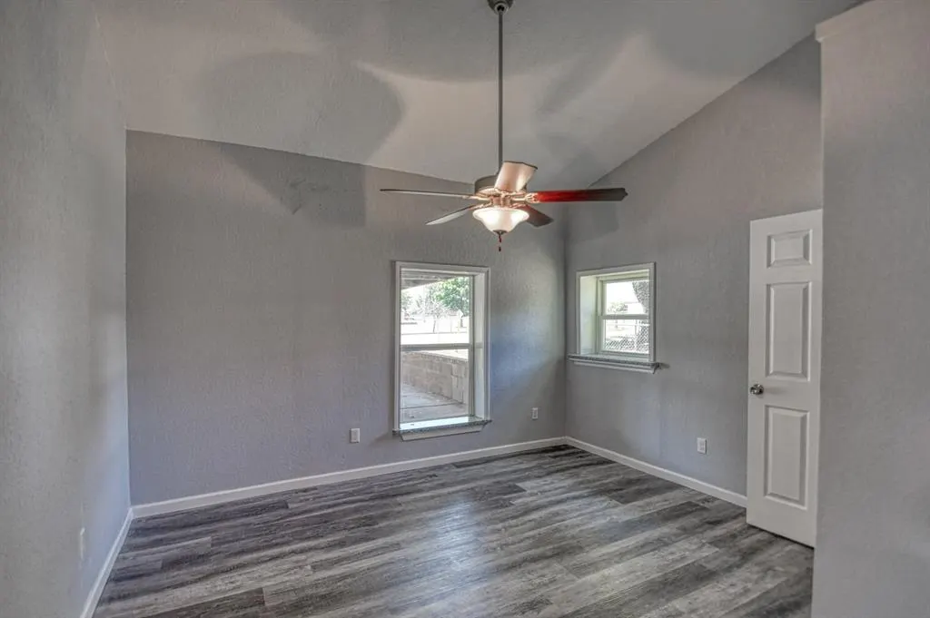 Photo 13 — 1001 NW 10th Street, Newcastle, OK 73065