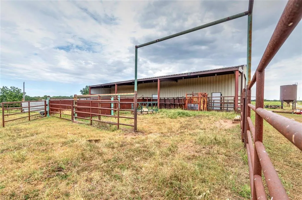 Photo 30 — 99027 N 3600 Road, Paden, OK 74860