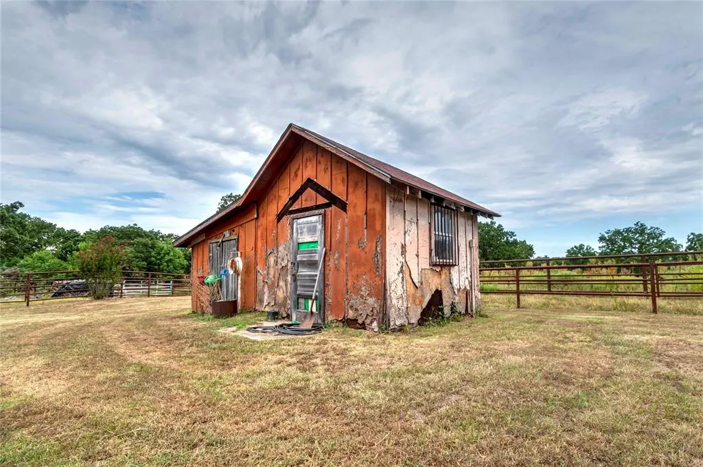 Photo 32 — 99027 N 3600 Road, Paden, OK 74860