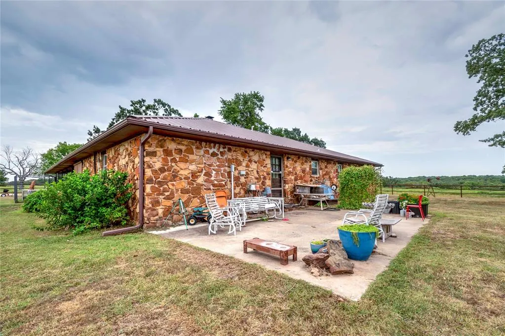 Photo 34 — 99027 N 3600 Road, Paden, OK 74860