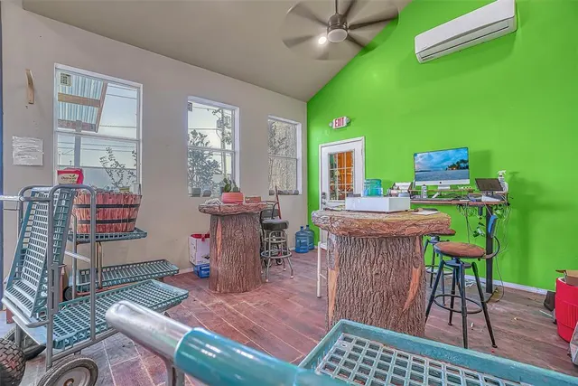 Photo 5 — 611 E Clark Avenue, Weatherford, OK 73096