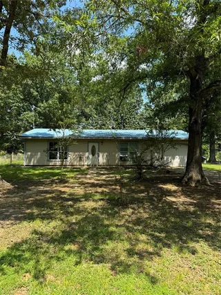 Sold home at 706 MockingBird Lane