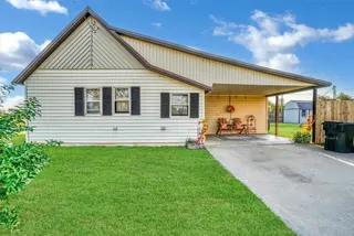 Sold home at 114 E Hamar Avenue
