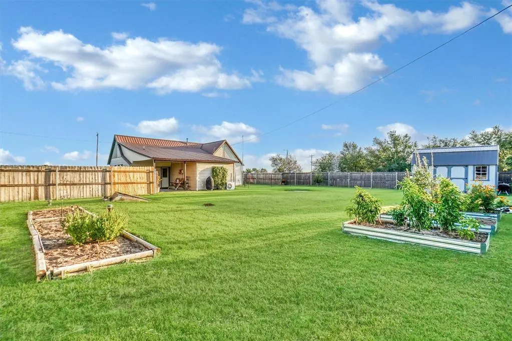 Photo 27 — 114 E Hamar Avenue, Taloga, OK 73667