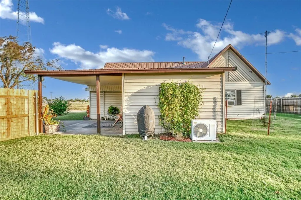 Photo 35 — 114 E Hamar Avenue, Taloga, OK 73667