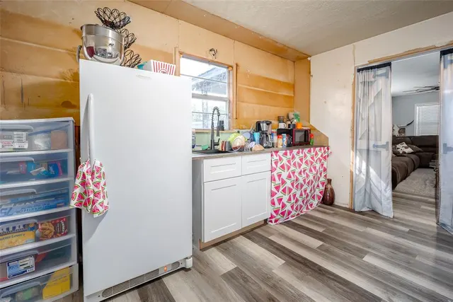 Photo 8 — 609 SW 6th Street, Lindsay, OK 73052