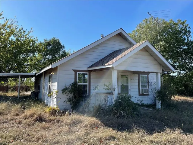 Photo 2 — 35486 E County Road 1650, Wynnewood, OK 73098