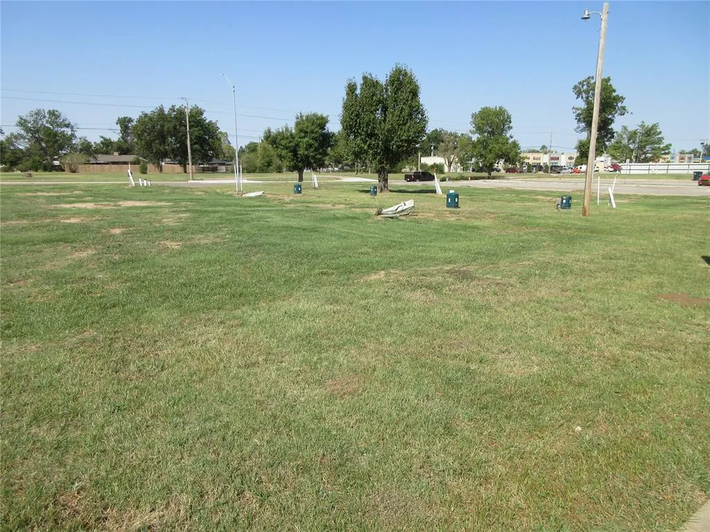 Photo 3 — 3901 N Kickapoo Street, Shawnee, OK 74804