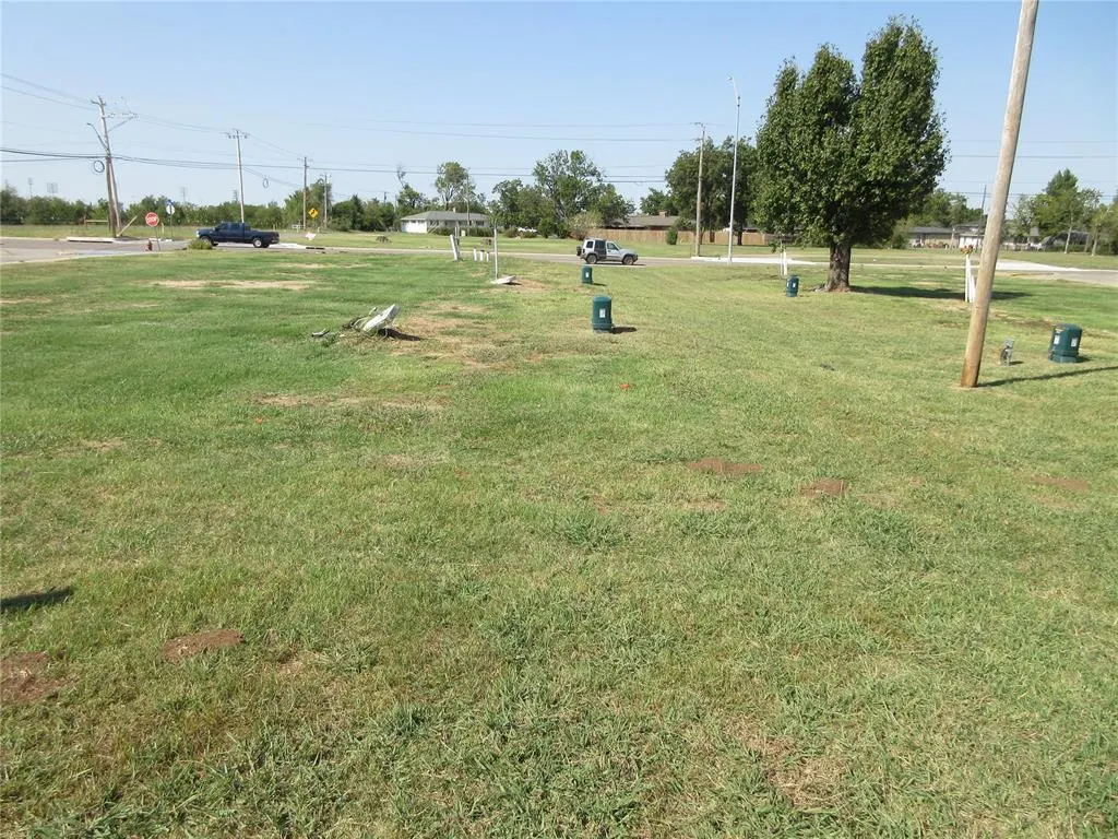 Photo 4 — 3901 N Kickapoo Street, Shawnee, OK 74804