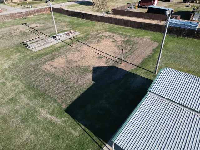 Photo 4 — 10901 S Santa Fe Avenue, Oklahoma City, OK 73170