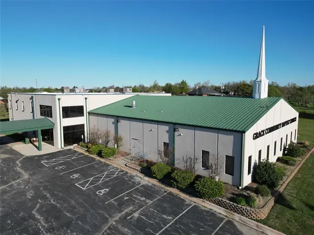 Photo 7 — 10901 S Santa Fe Avenue, Oklahoma City, OK 73170