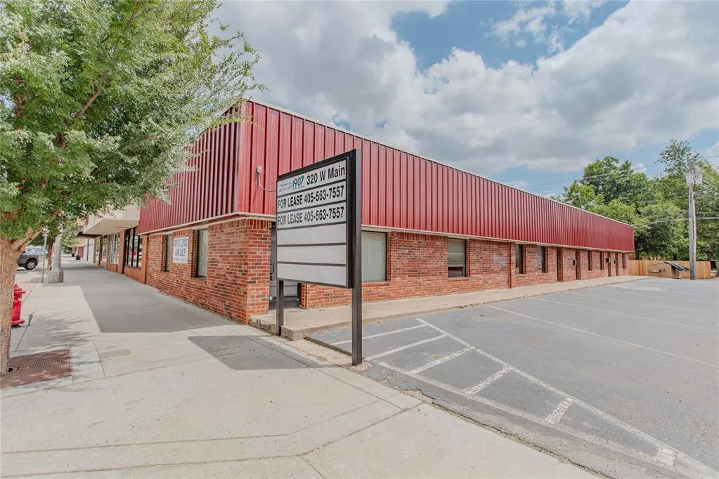 Photo 4 — 320 W Main Street, Norman, OK 73069