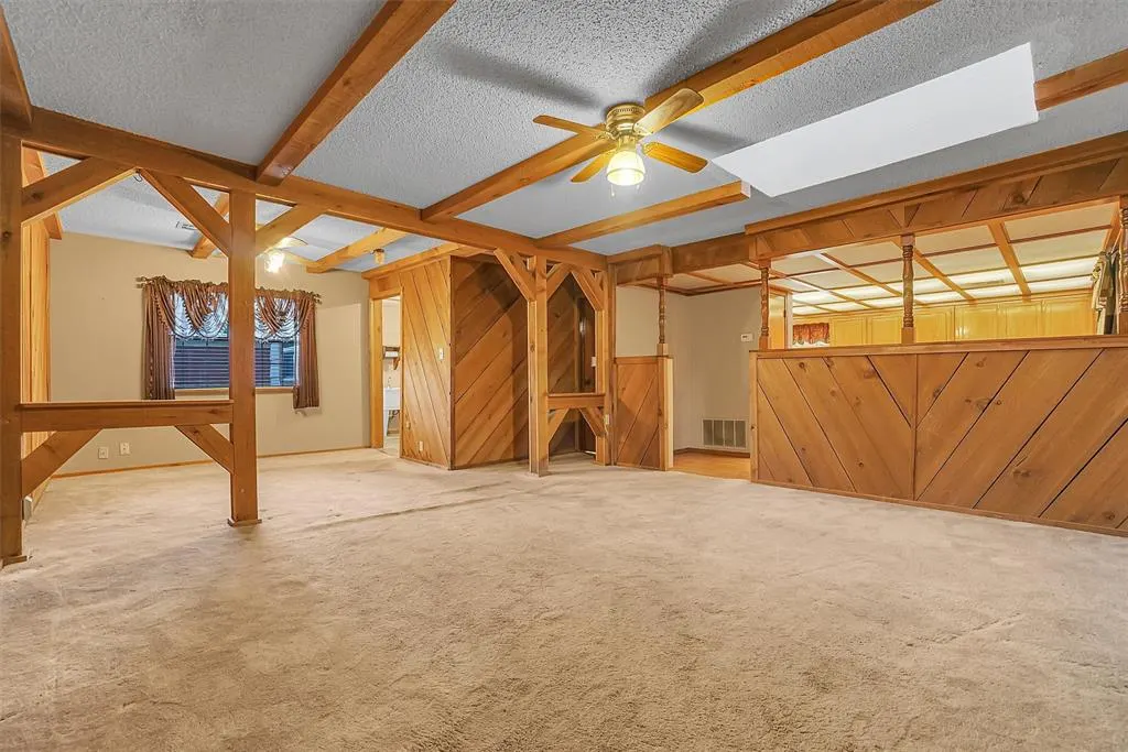 Photo 8 — 420 W 8th Street, Cordell, OK 73632