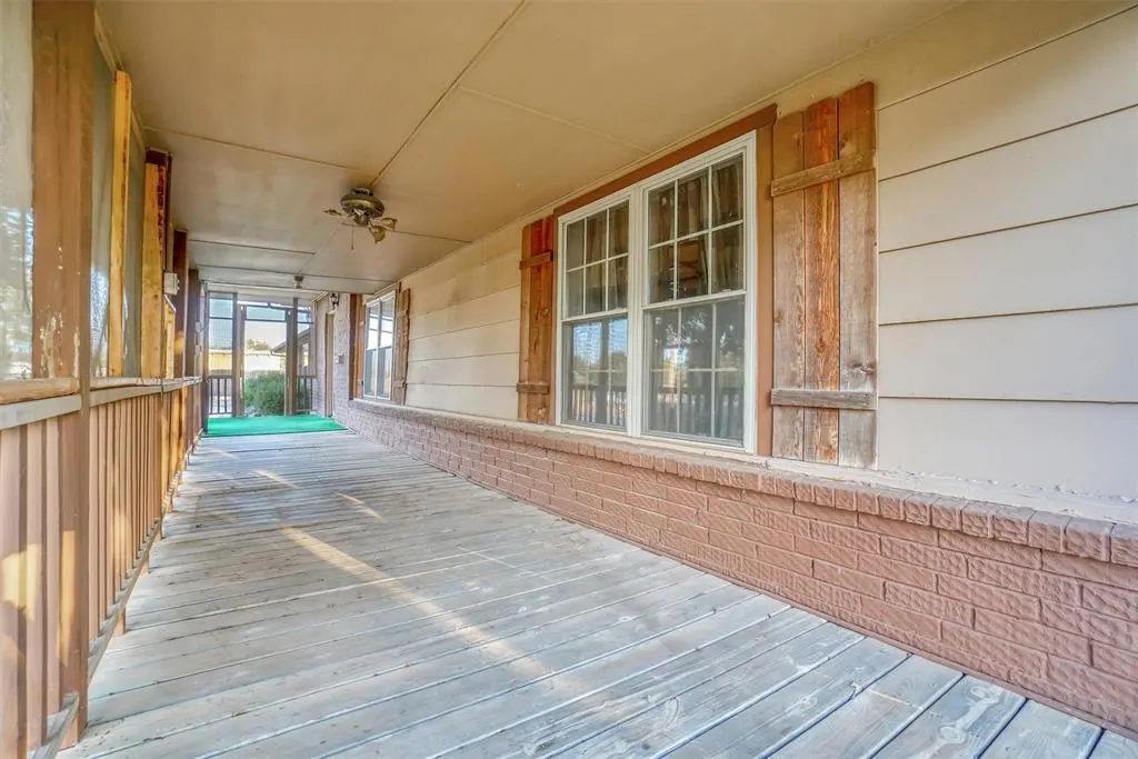 Photo 30 — 420 W 8th Street, Cordell, OK 73632