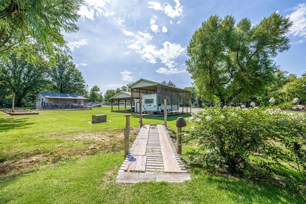 Photo 12 — 713 Terrace Place, Sulphur, OK 73086