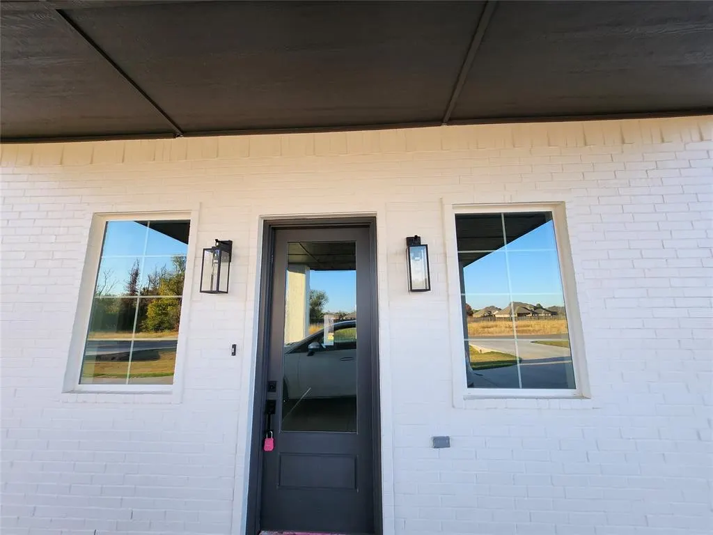 Photo 4 — 1316 W Harvard Way, Mustang, OK 73064
