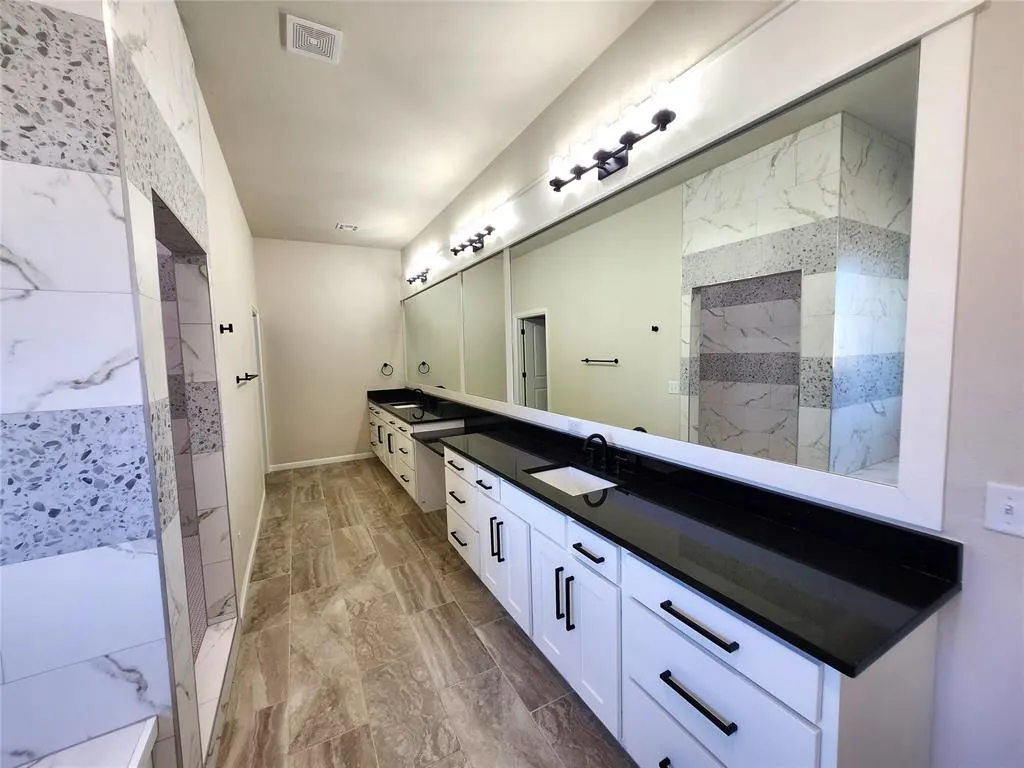 Photo 29 — 1316 W Harvard Way, Mustang, OK 73064