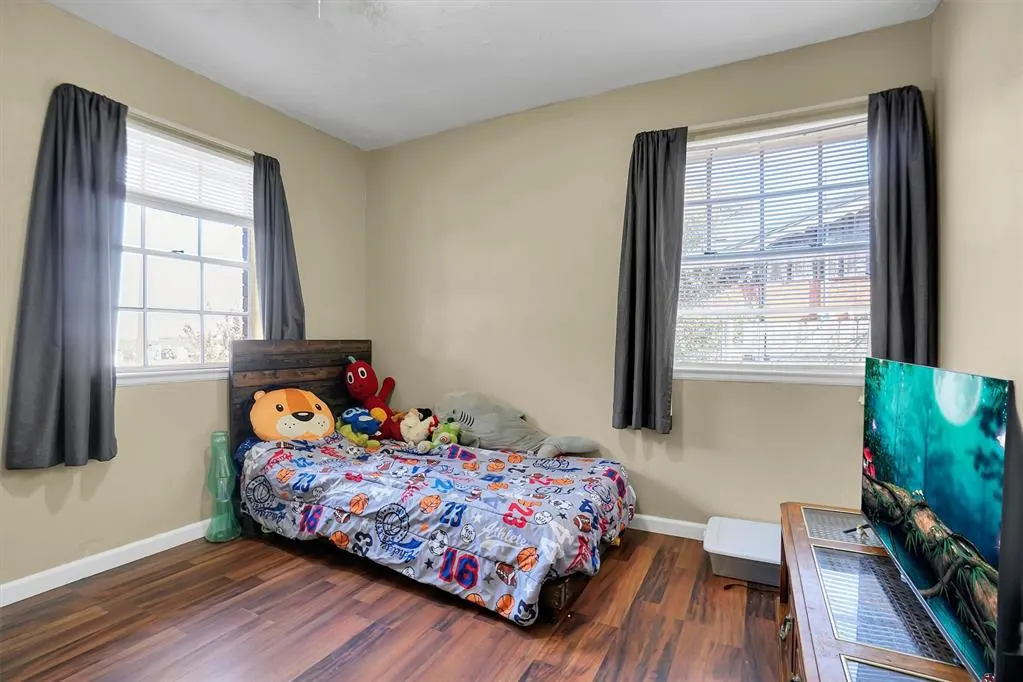 Photo 12 — 206 Denise Drive, Burns Flat, OK 73647