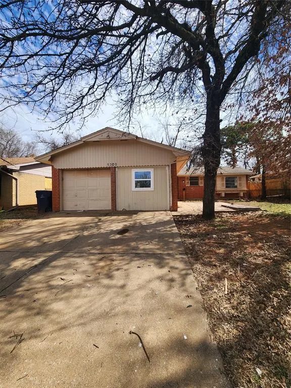 Front exterior — 5300 Creekwood Terrace, Oklahoma City, OK 73135