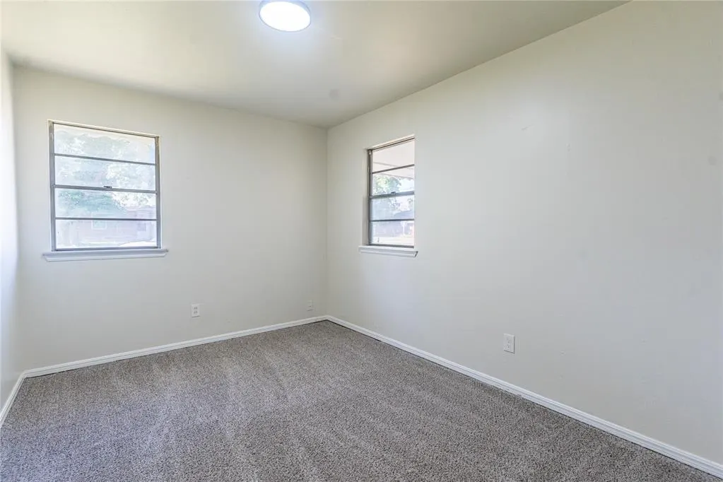Photo 11 — 3201 Longridge Road, Del City, OK 73115