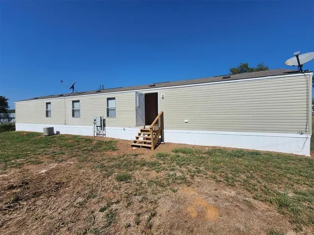 Photo 2 — 37502 Highway 19, Pauls Valley, OK 73075