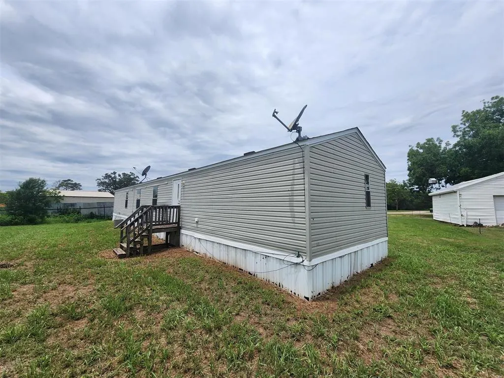 Photo 5 — 37502 Highway 19, Pauls Valley, OK 73075