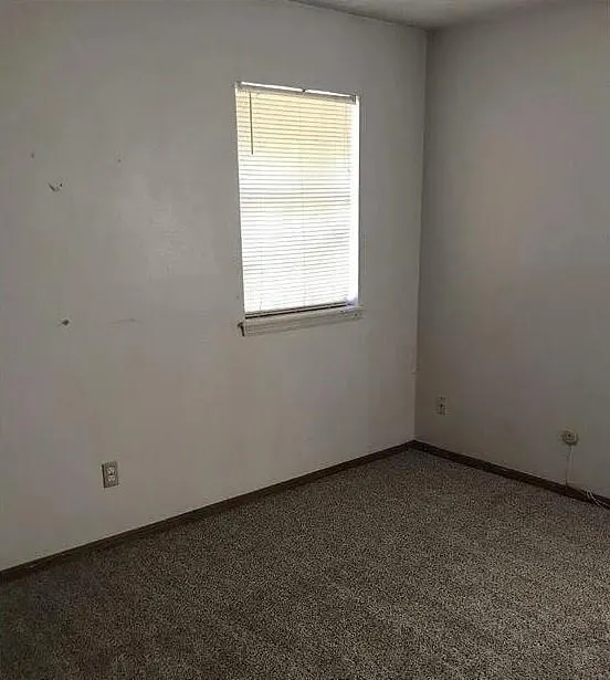 Photo 5 — 4501 Meadowpark Drive, Midwest City, OK 73110