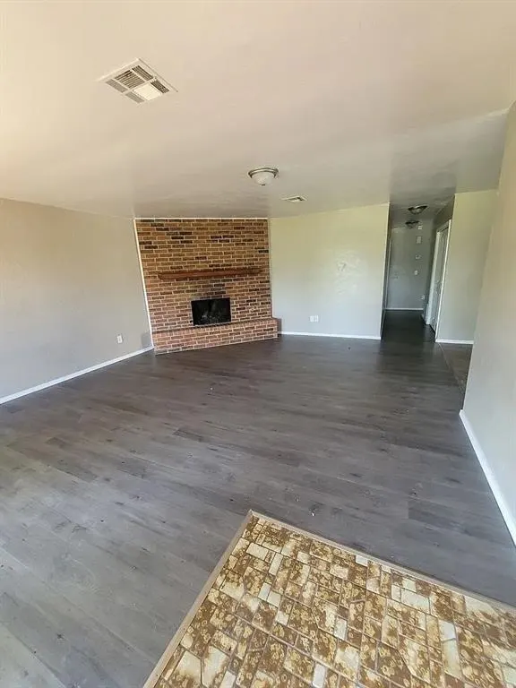 Photo 2 — 705 NW 111th Street, Oklahoma City, OK 73114