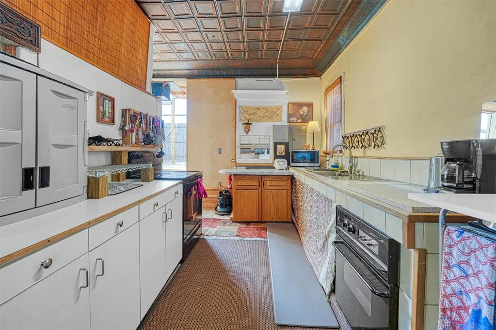 Photo 6 — 112 E Lincoln Street, Mangum, OK 73554