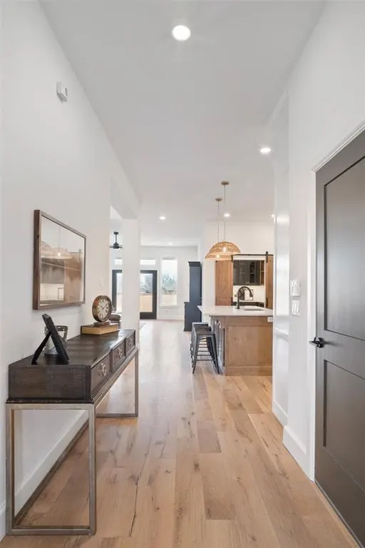 Photo 6 — 3719 Hardy Drive, Norman, OK 73069