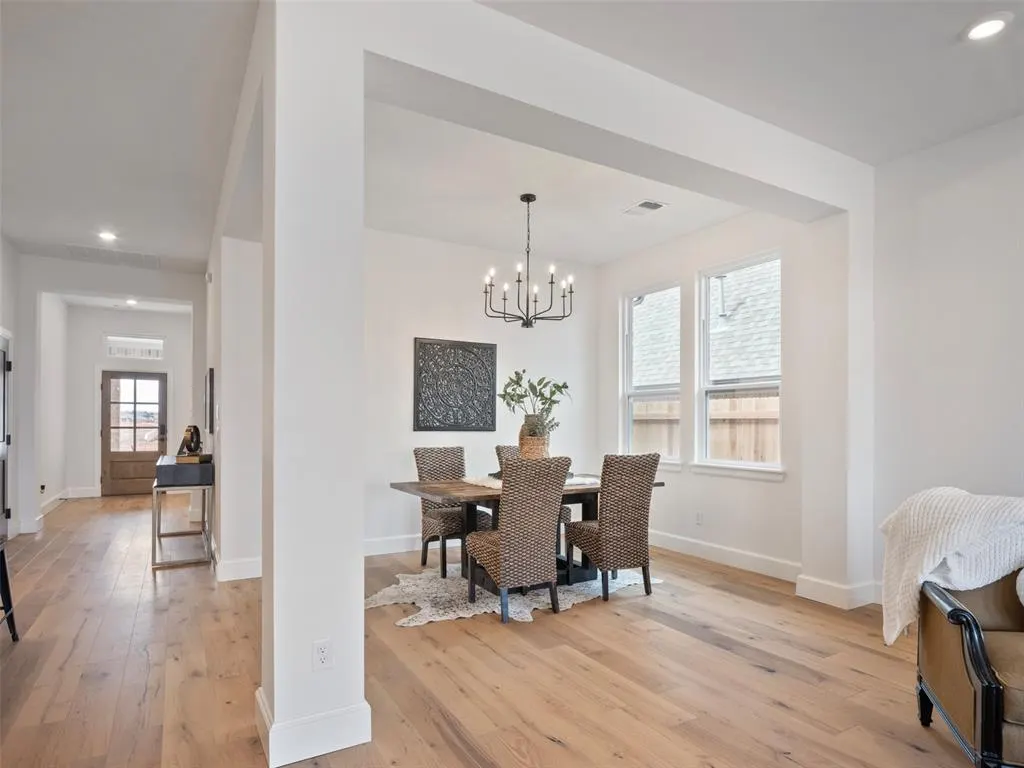 Photo 12 — 3719 Hardy Drive, Norman, OK 73069