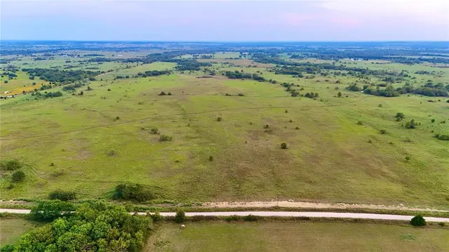 Photo 5 — 7 Freeny Valley Road, Caddo, OK 74729