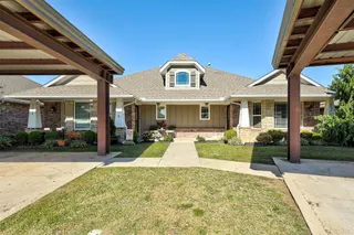 Sold home at 8901 SW 55th Street #A/B