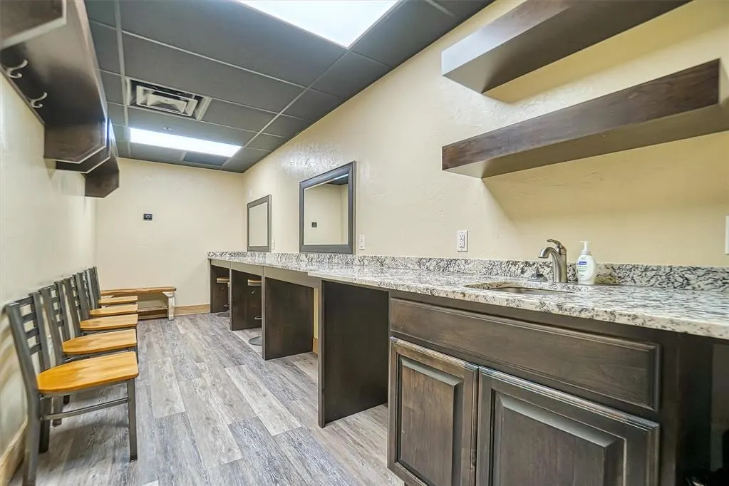 Photo 41 — 23894 S Frontage Road, Weatherford, OK 73096