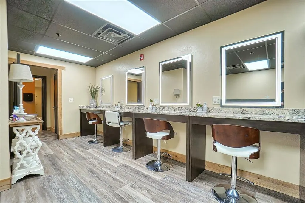 Photo 42 — 23894 S Frontage Road, Weatherford, OK 73096