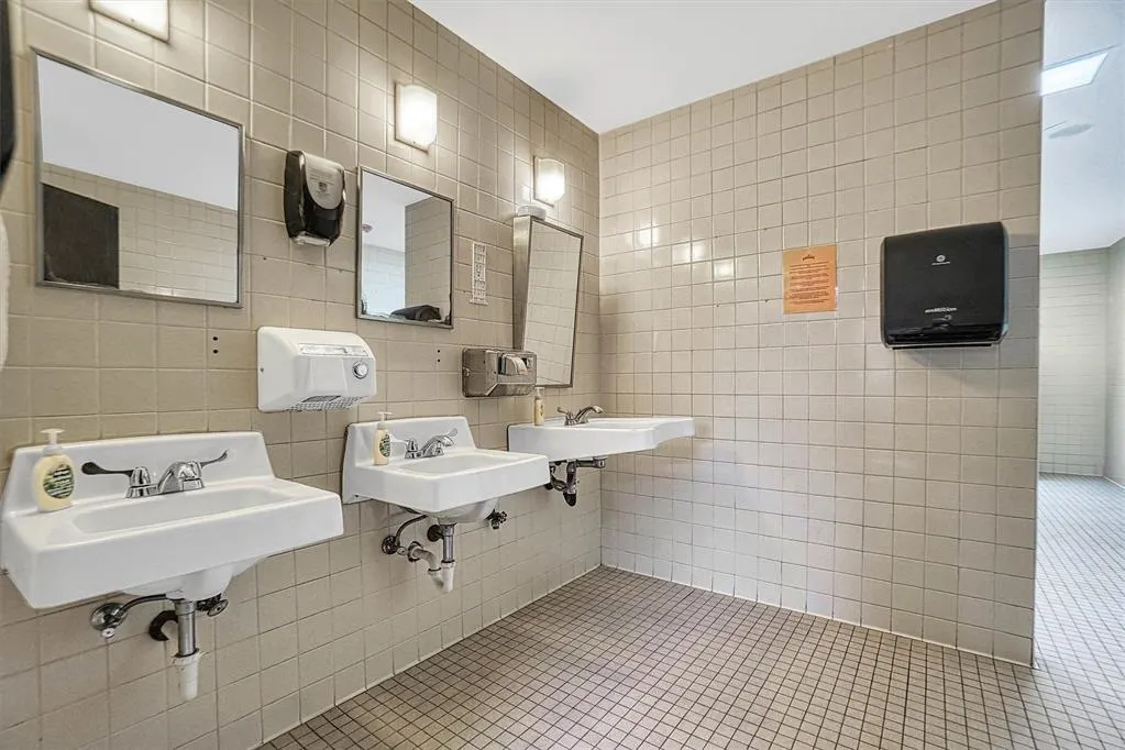 Photo 44 — 23894 S Frontage Road, Weatherford, OK 73096